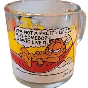 Garfield and Odie Cartoon Vintage 1970s MCM McDonald's Glass‎ Mug Cup Jim Davis